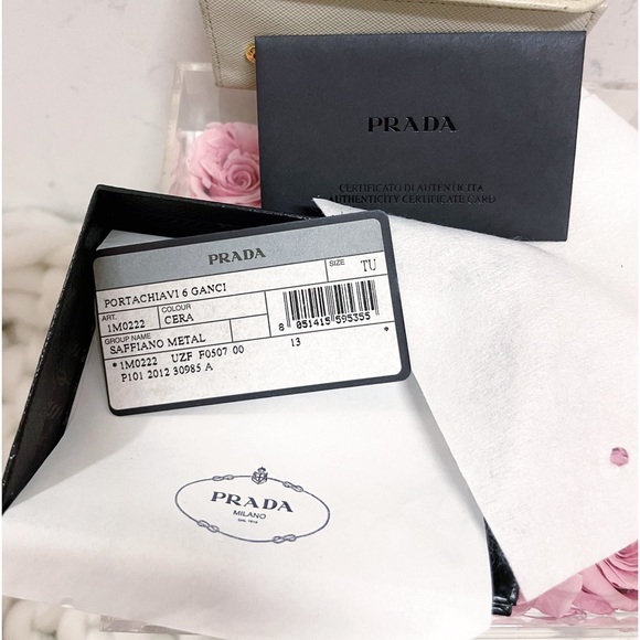 Authentic Prada Cera Portachiavi 6 Key Saffiano Leather Holder / Wallet - Picture 13 of 14